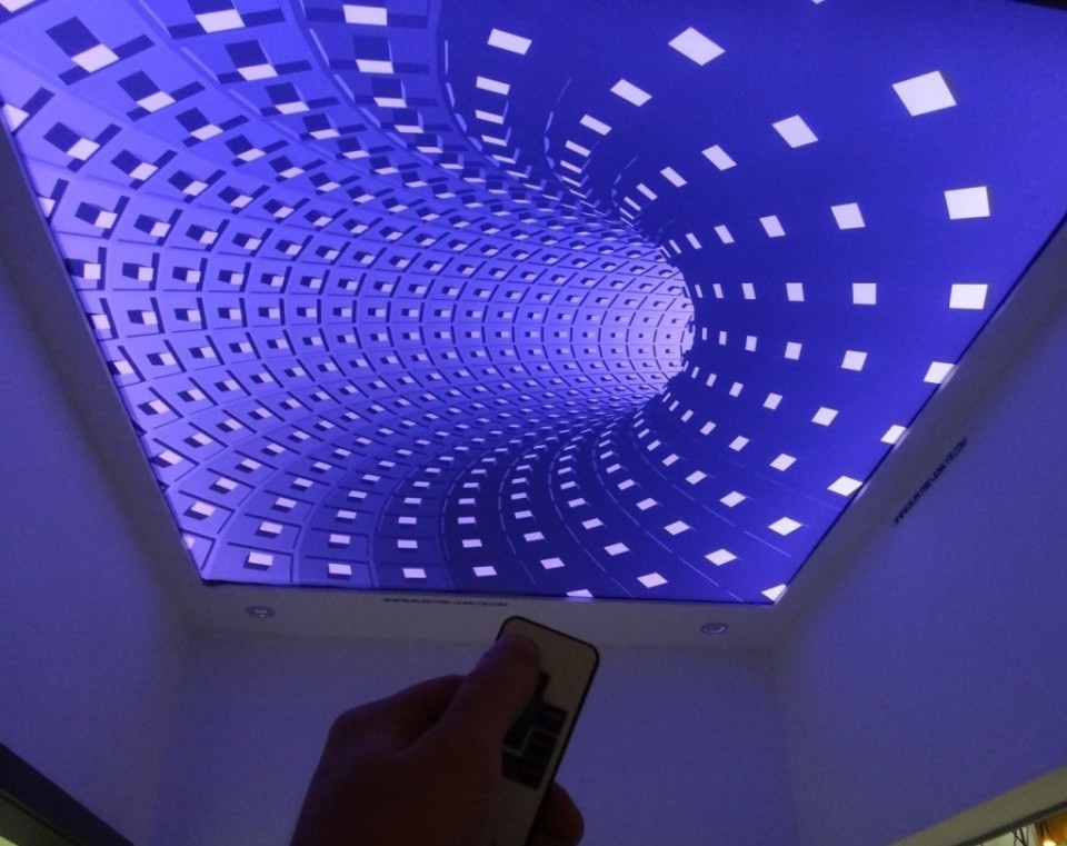 Заказать 3d натяжные потолки в г. Азов
